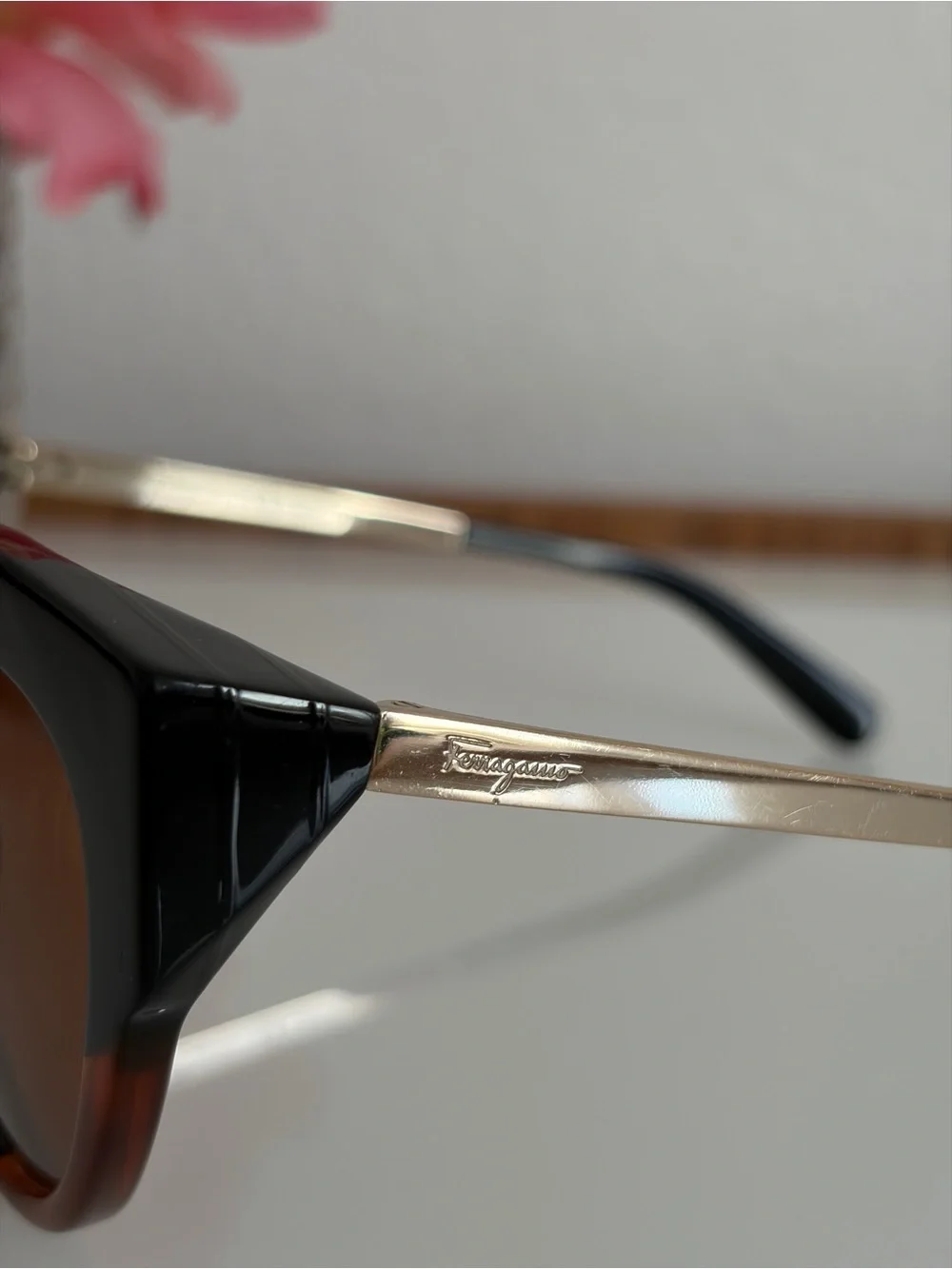 Salvatore Ferragamo Black and Brown Gradient Cat-Eye Sunglasses